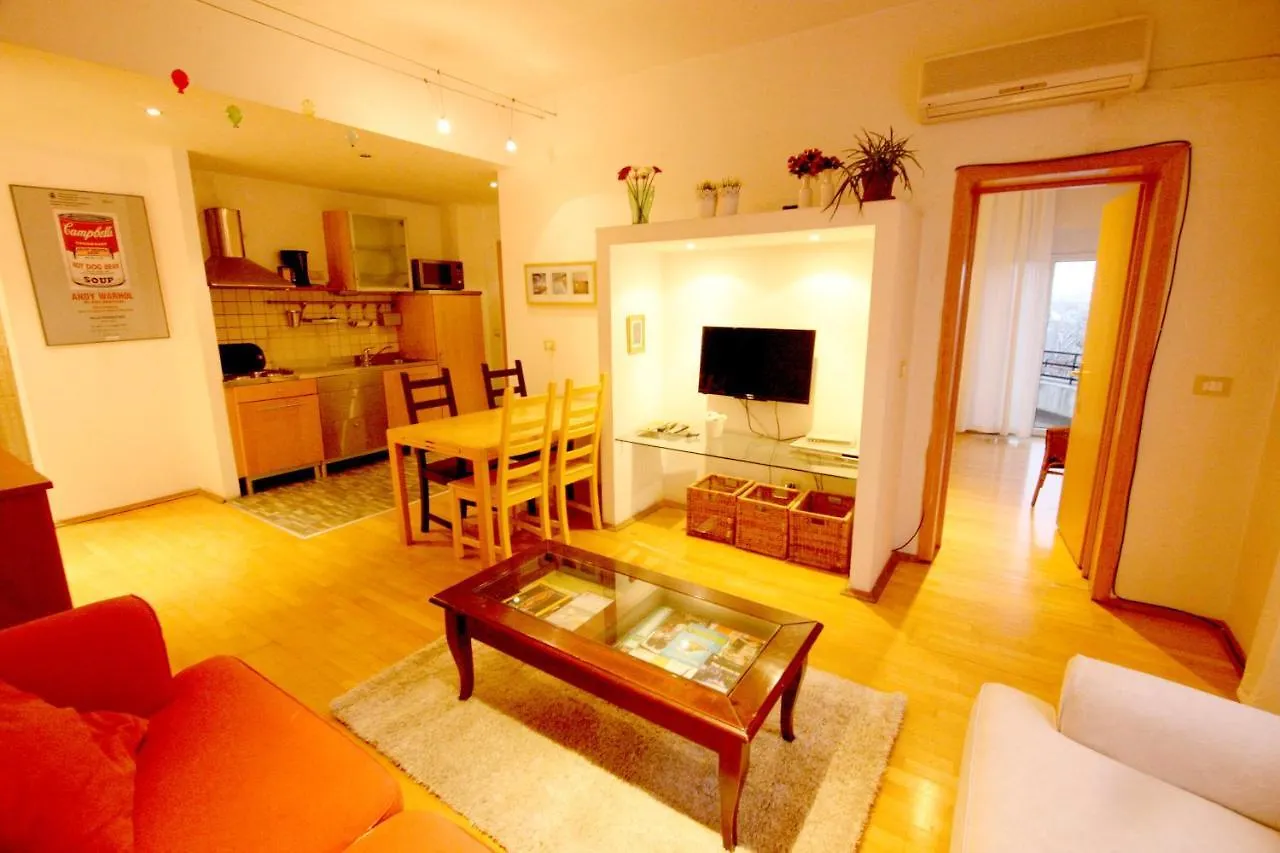 Park View Bucharest Apartment
