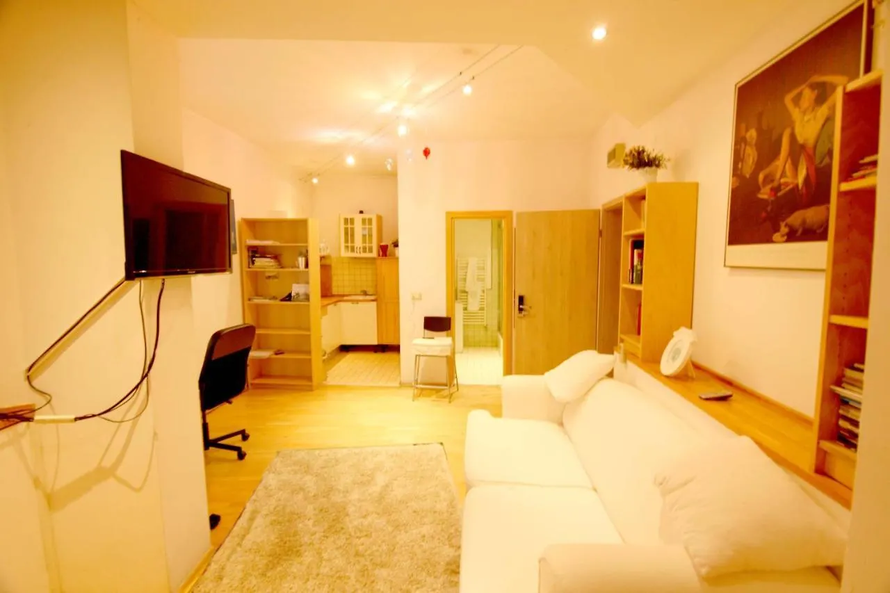 Park View Bucharest Apartment 0*,